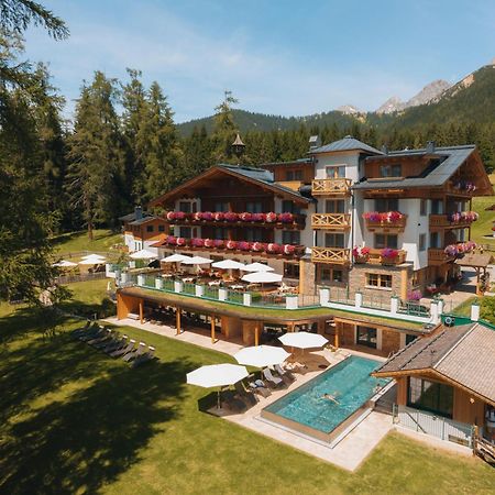 Hotel Lindenhof Ramsau am Dachstein Kültér fotó