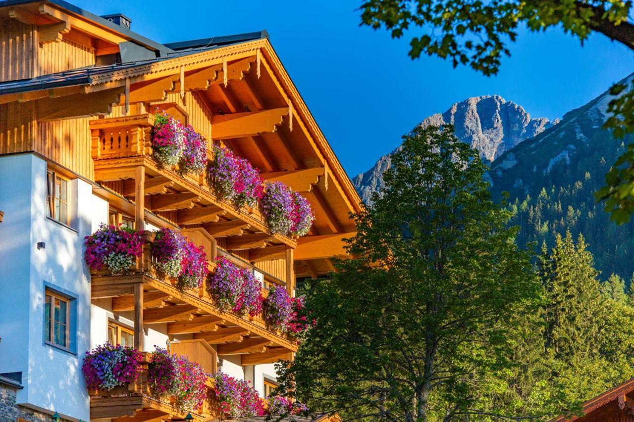 Hotel Lindenhof Ramsau am Dachstein Kültér fotó